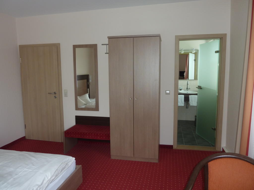Hotel Gasthof Koenig Karl Freudenstadt Bilik gambar